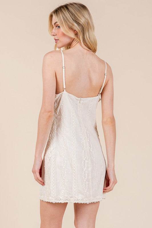 GeeGee Lace Detail Adjustable Strap Mini Cami Dress