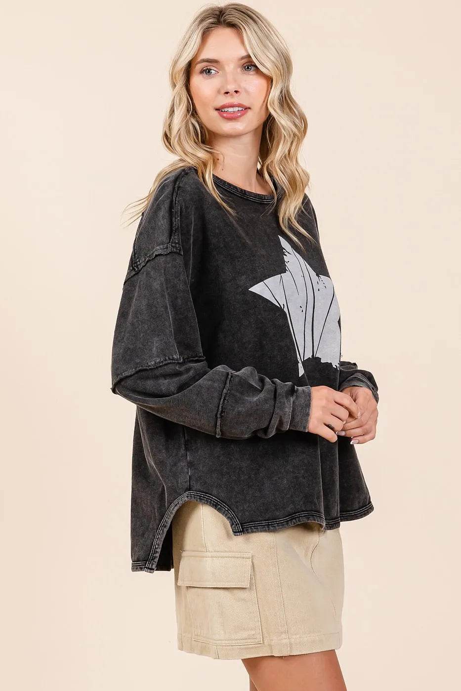 Mittoshop Star Graphic Mineral Wash Long Sleeve Top