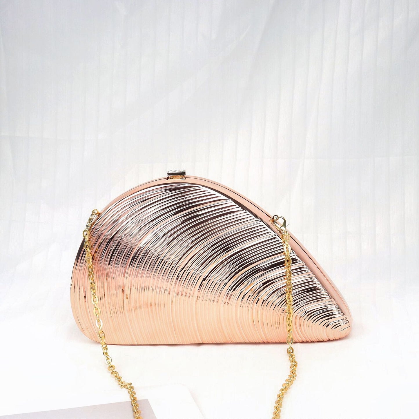 Gold Neocrylic Dinner Bag Shell Dinner Bag Crossbody Chain Shinny evening Clutch Purse Party, Prom Bag, Party Purse, Prom Bags Clutch,
