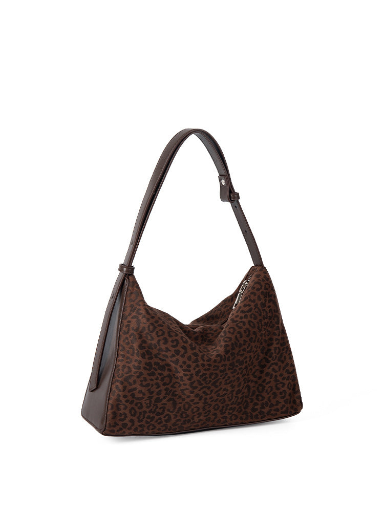 Leopard print autumn and winter small hobo bag, fashionable large capacity shoulder bag women, retro design commuter underarm handbag