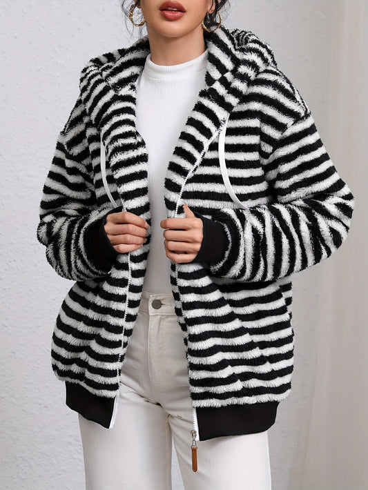 Autumn Winter Lazy Plush Design Black White Striped Hooded Jacket