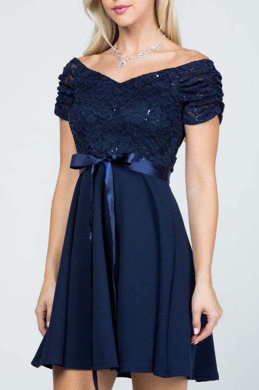 25737