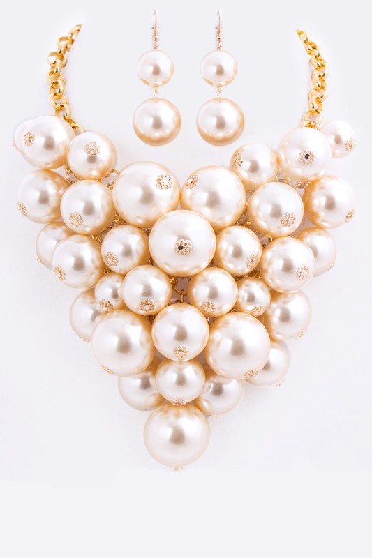 Mix Pearls Statement Necklace Set