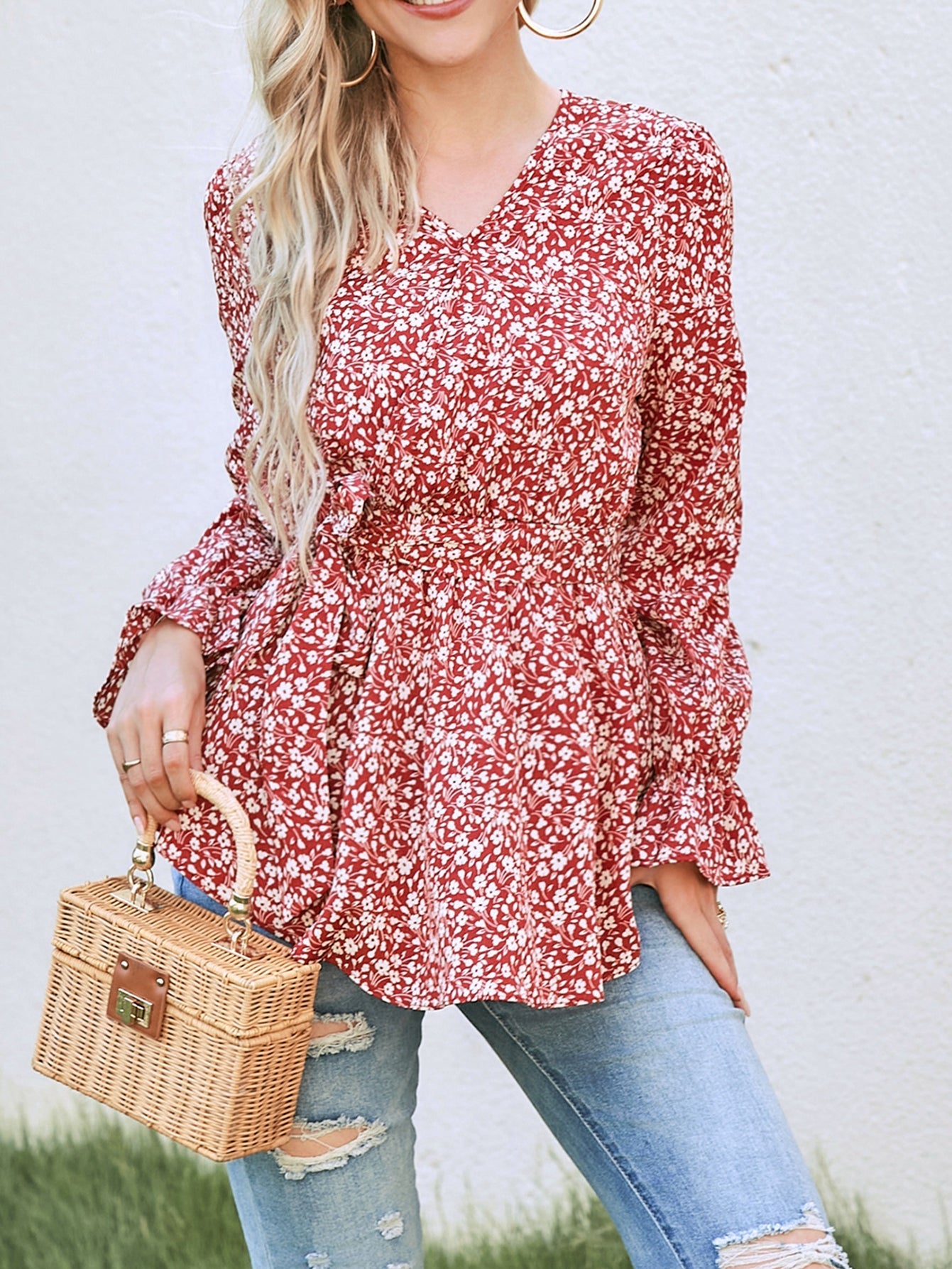 Women New Spring and Autumn Elegant Printed Strap Long sleeved Top