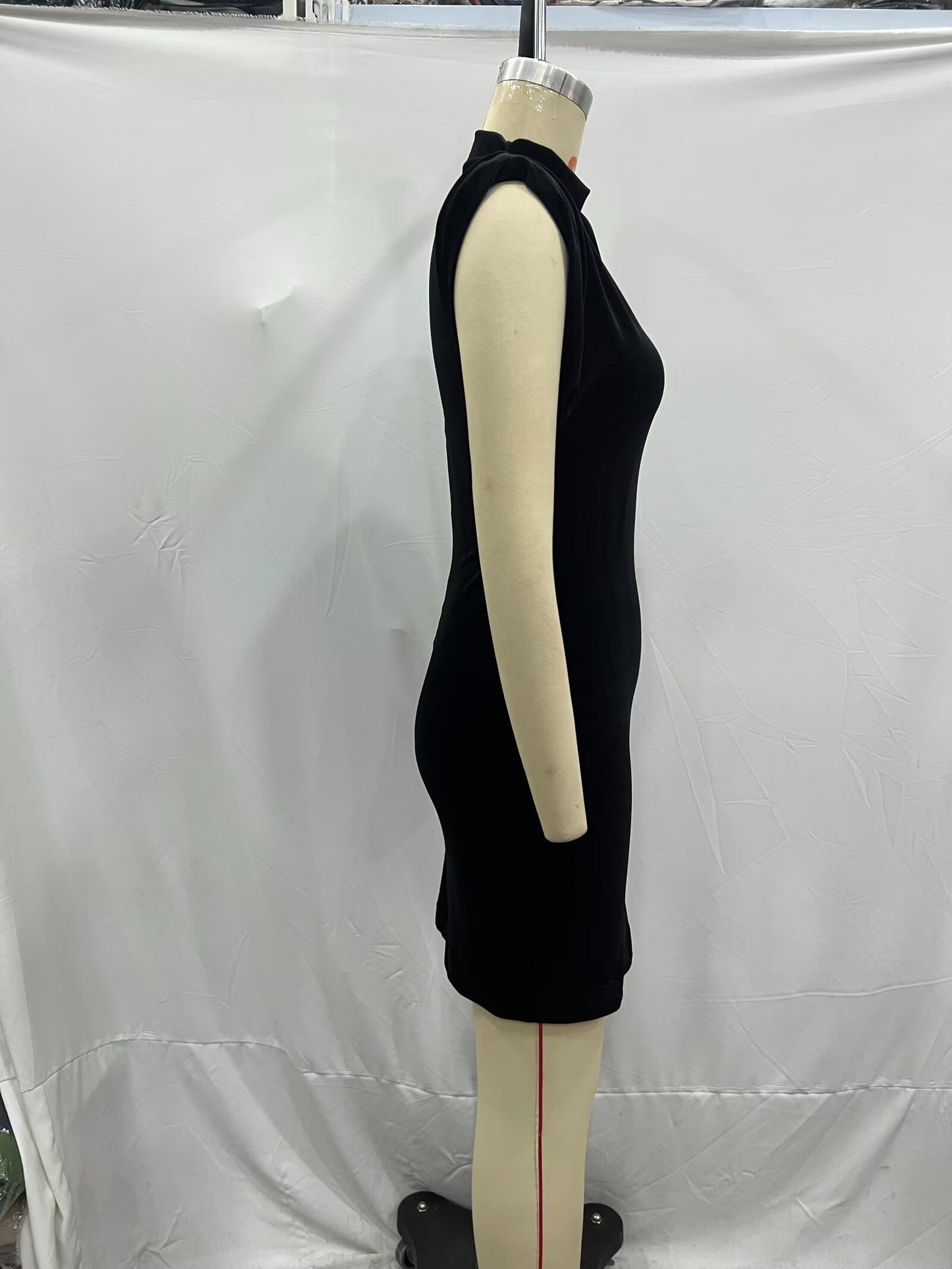 Spring Sexy Short Sleeve Velvet Belt Padded Shoulder Sheath Dress