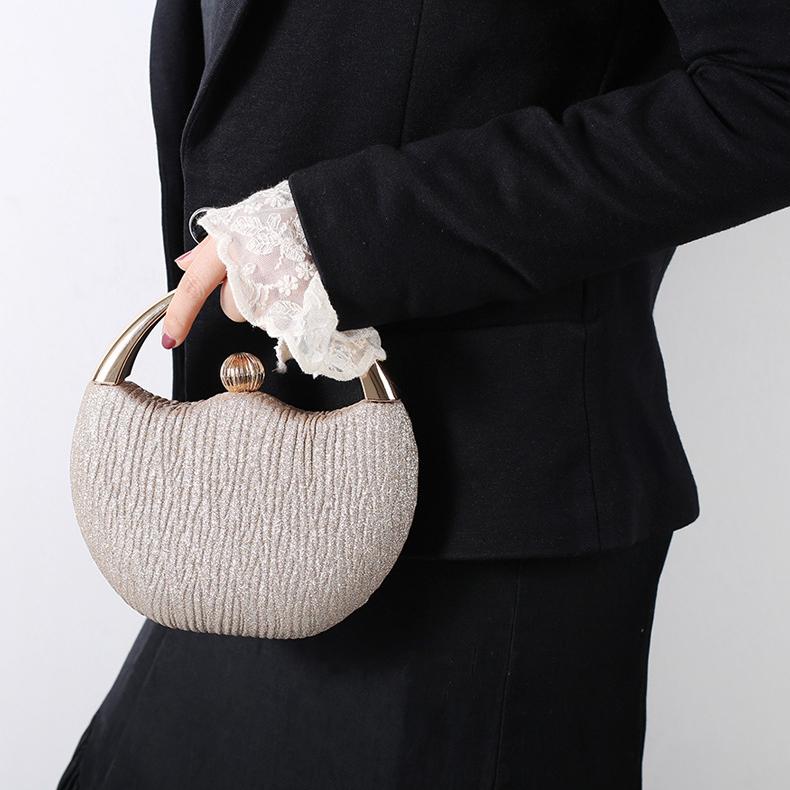 Retro Glittering Powder Portable Cocktail Bag Arc Dinner Bag Beaded Bag Evening Bag