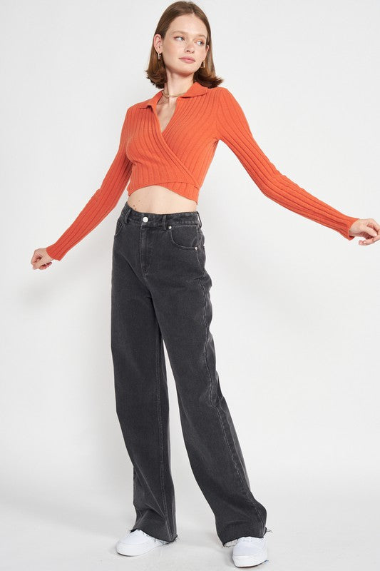 COLLARED LONG SLEEVE CROP TOP