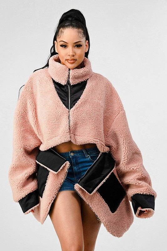 OVERSIZED SHERPA WITH CONTRAST JACKET