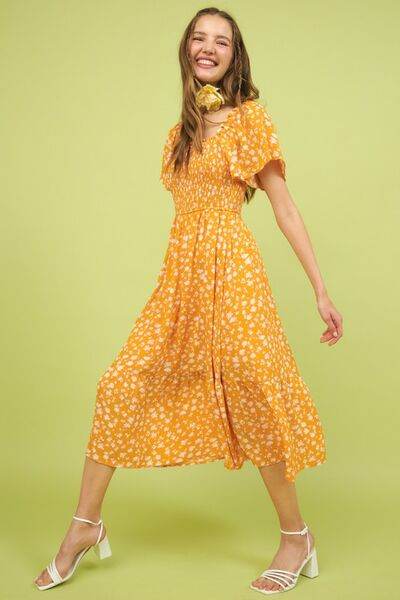 Mittoshop Flower Print Flutter Sleeve Smocked Midi Dress