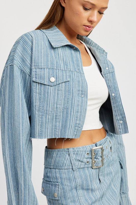 CROPPED DENIM JACKET