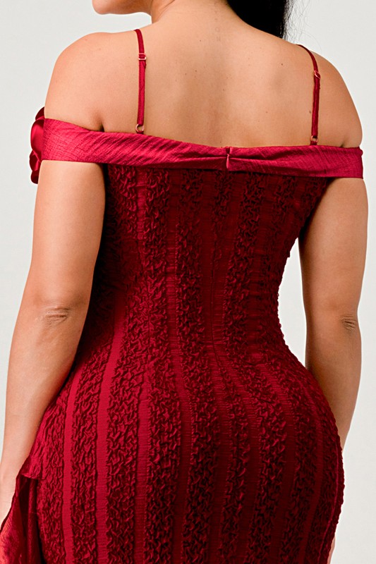 Enchanting Rose Off-Shoulder Dress