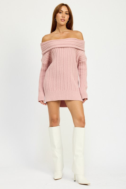 OVERSIZED OFF SHOULDER SWEATER