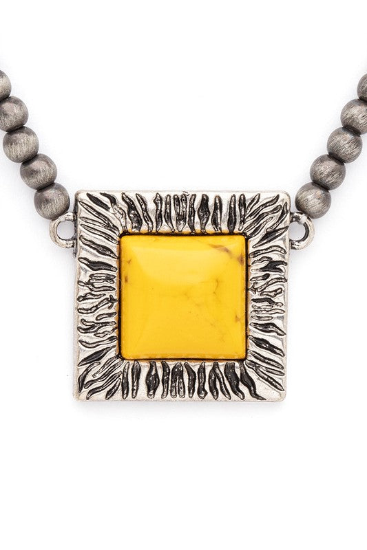 Square Stone Pendant Beads Collar Necklace