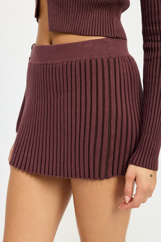 RIBBED KNIT MINI SKIRT