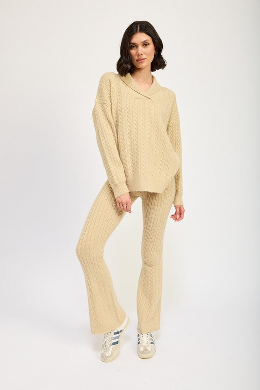 CABLE KNIT COLLARED SWEATER TOP