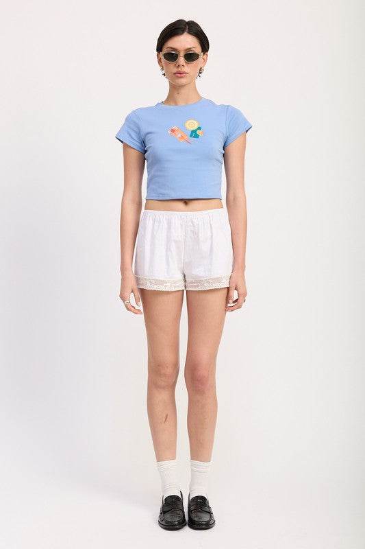 EMBROIDERED GRAPHIC BABY TEE