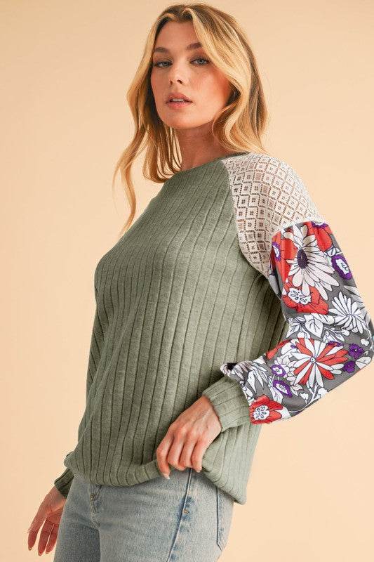 ribbed lace patch floral sweatshirt