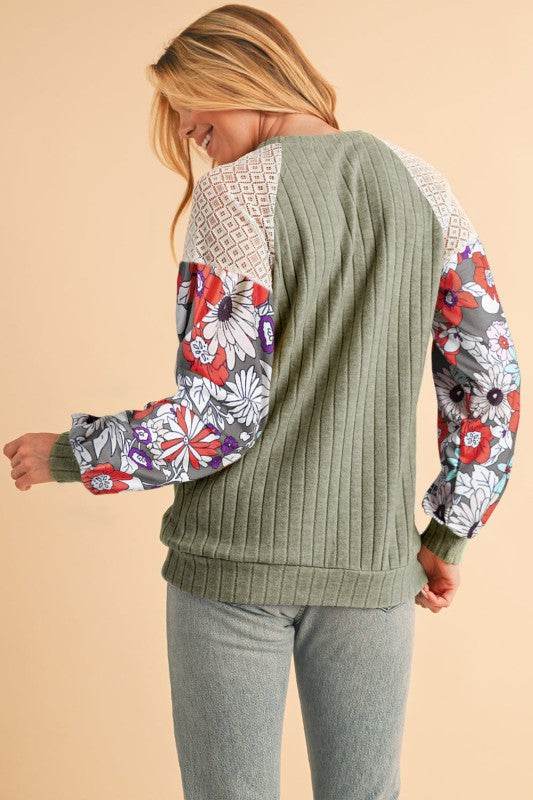 ribbed lace patch floral sweatshirt