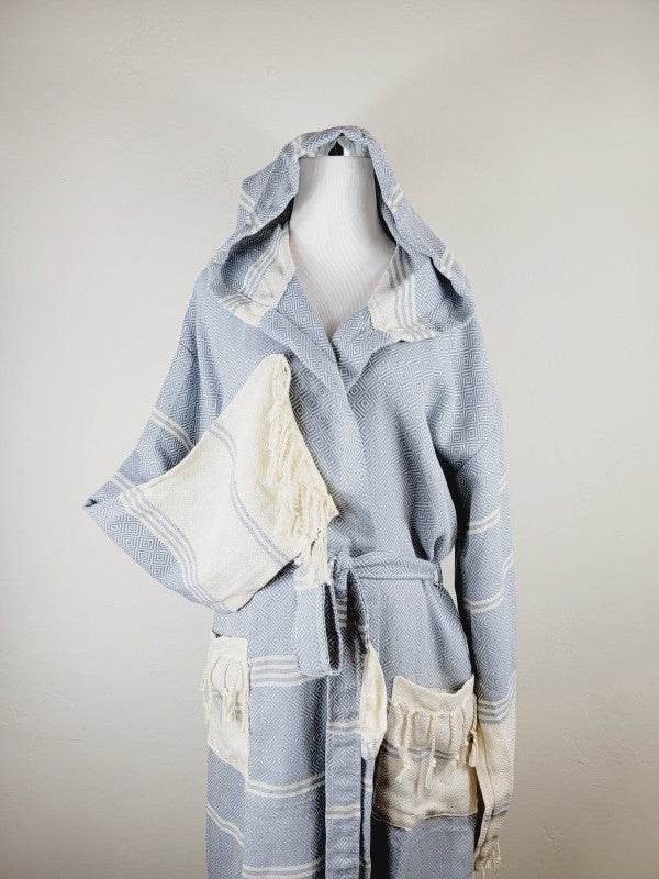 Unisex Robe, Beach or spa Robe with pockets - Sky
