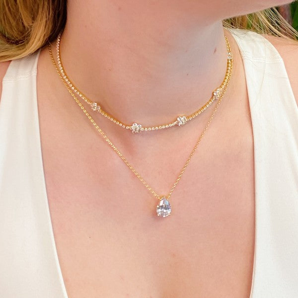 Stella Shiny Flower Necklace
