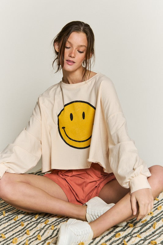 SMILEY FACE LONG SLEEVE CROP TOP