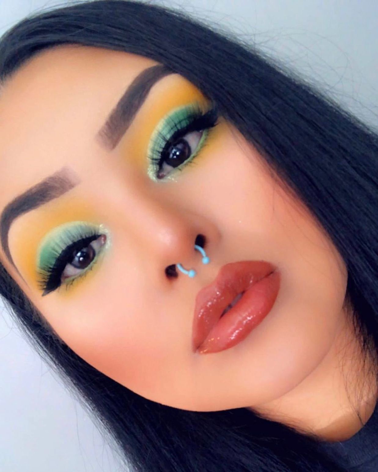 16G Clear Gem Teal Glow in the Dark Horseshoe Circular Barbell