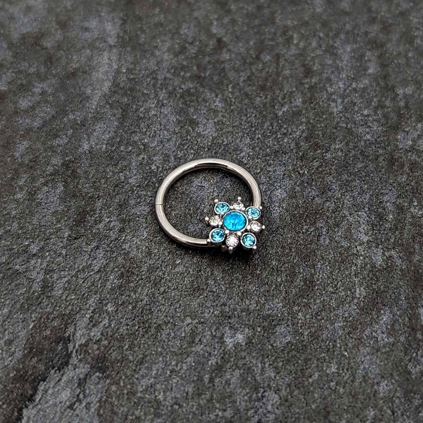 16G 3/8 Blue Clear Gem Glamour Star Hinged Segment Ring