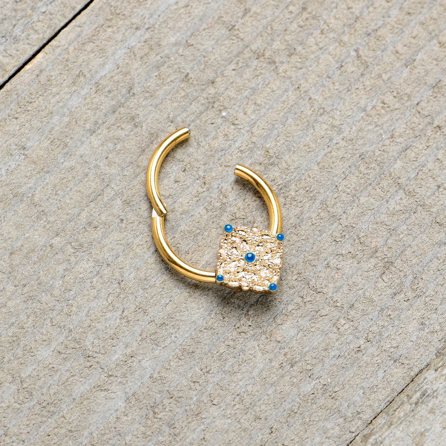 16G 3/8 Gold Tone Lacy Rhombus Hinged Segment Ring