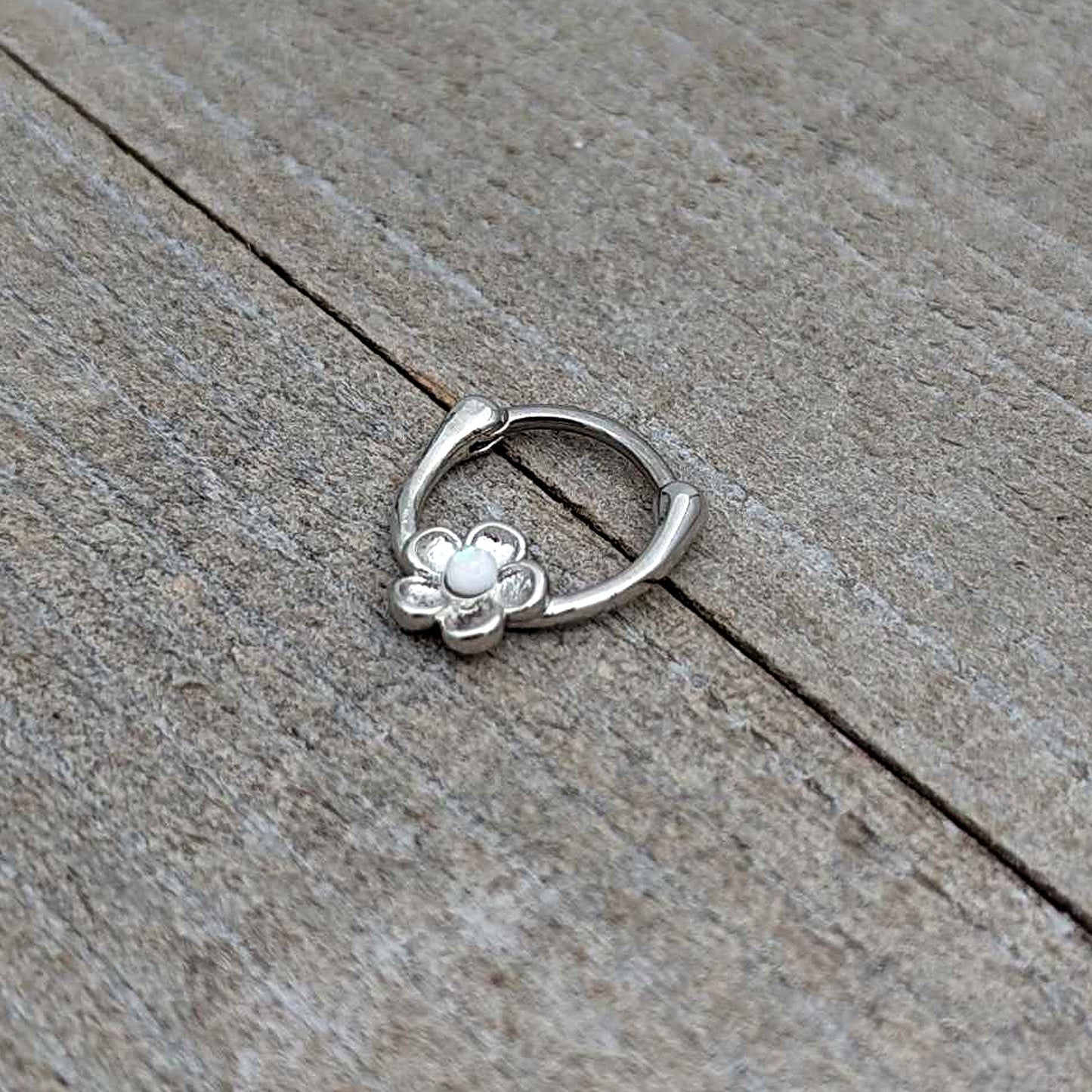 16G 5/16 White Faux Opal Sweetheart Flower Cartilage Clicker