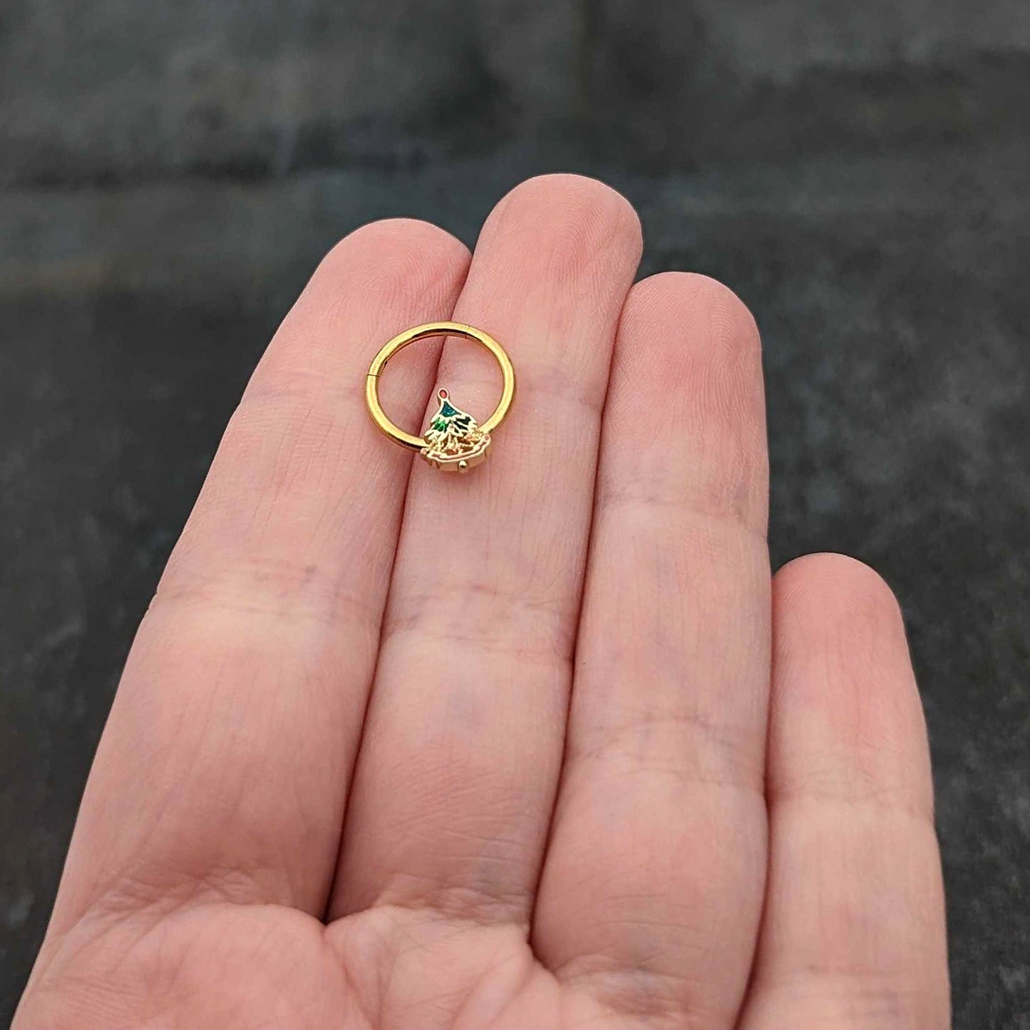 16G 3/8 Red Gem Gold Tone Deco Holiday Tree Hinged Segment Ring