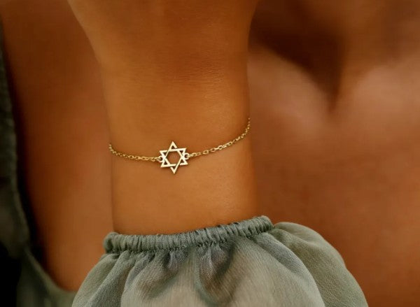 Minimalist Star of David Bracelet