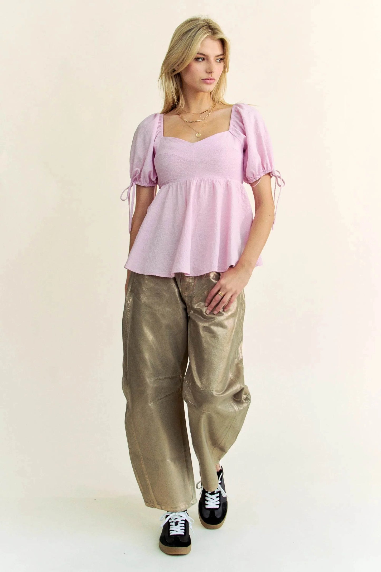 Davi & Dani Solid Elastic Peplum Puffed Sleeves Blouse