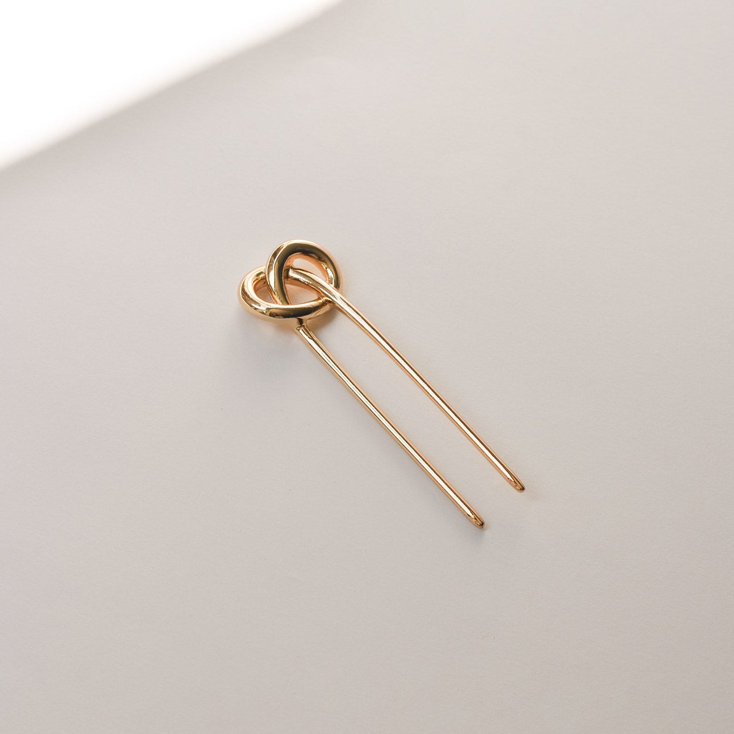 Knot-shaped Hair Stick | Gold