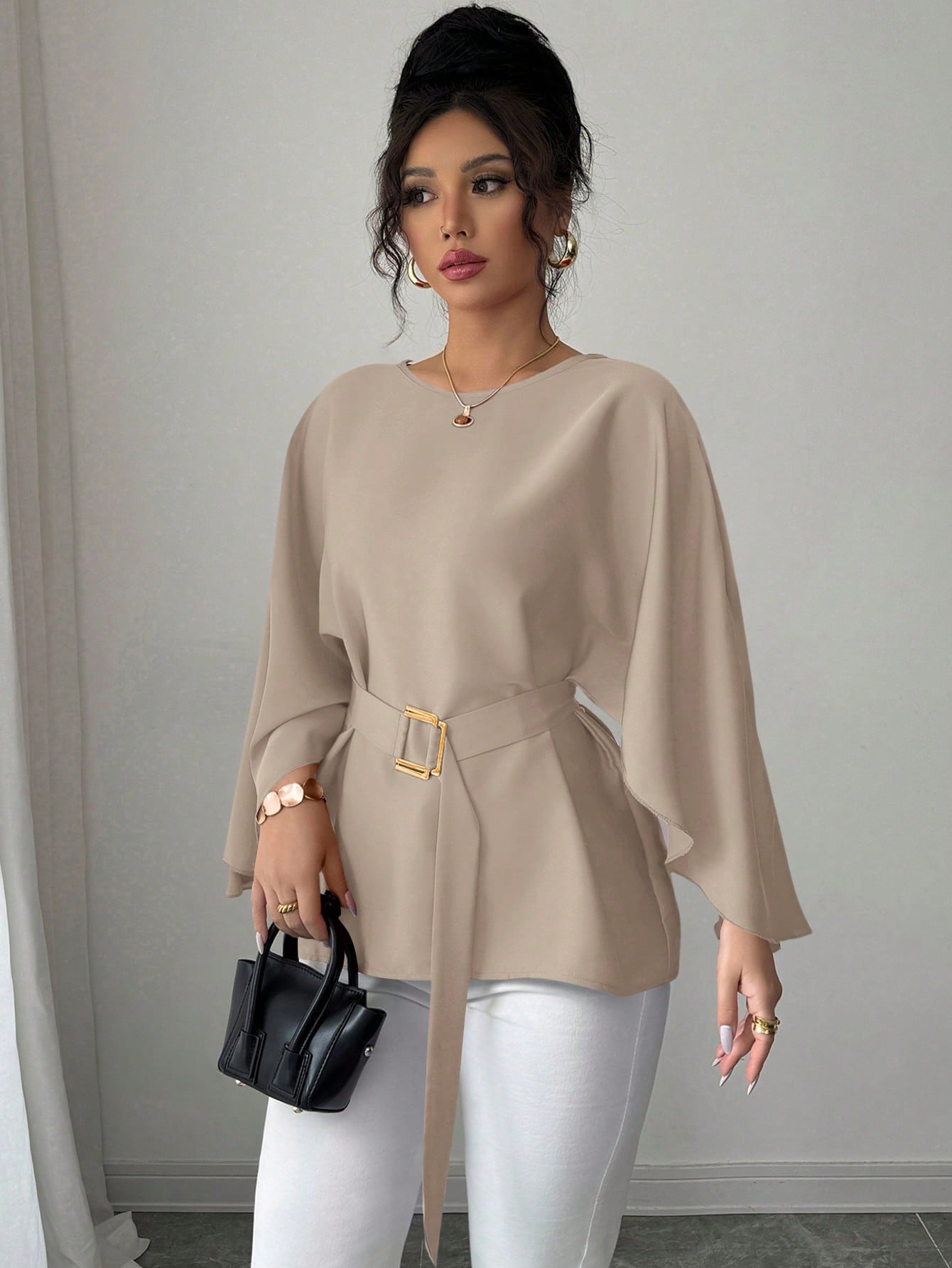 French Retro Trumpet Sleeve Round Neck Elegant Slimming Sense Design Top