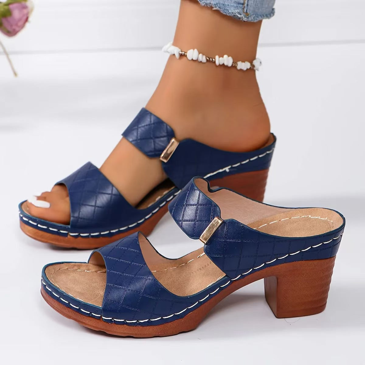Arrival Summer Wedge One Word Strap Peep Toe Slippers Women Thick Heel Beach Sandals