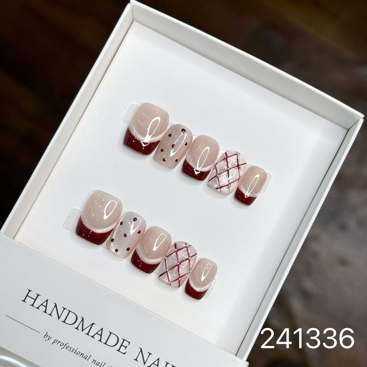 1028- Handmade press on nails fake nails removable