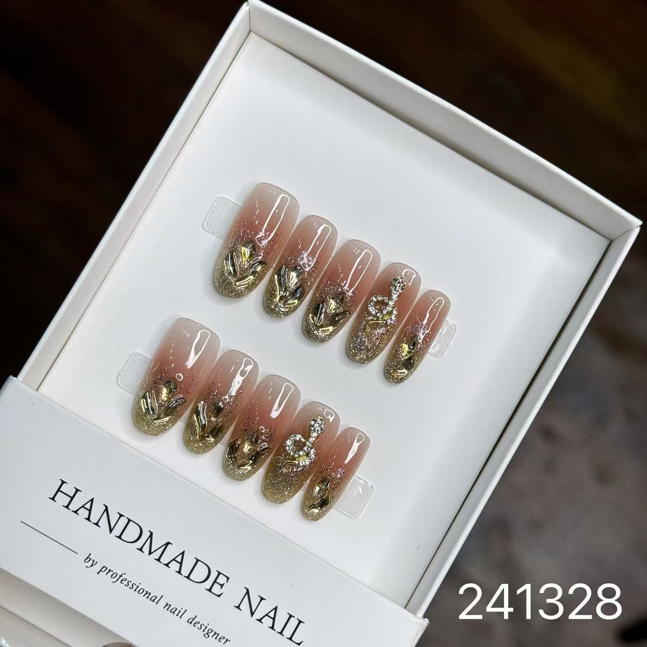 1029- Handmade press on nails fake nails removable