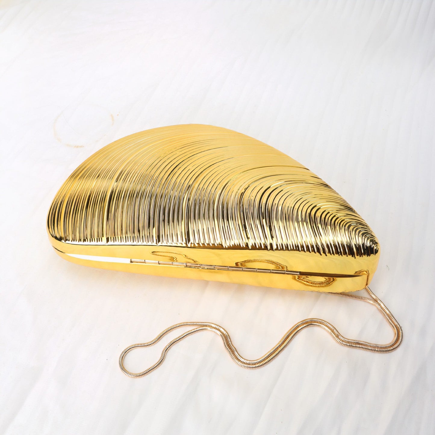 Gold  Dinner Bag Shell Dinner Bag Crossbody Chain Shinny evening Clutch Purse Party