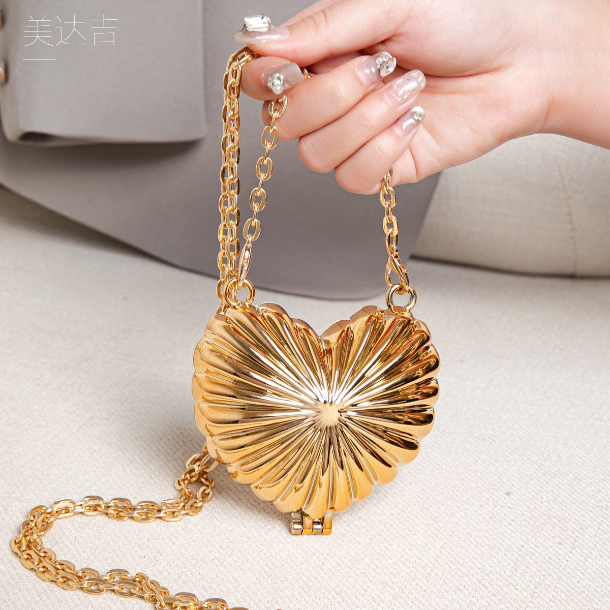 Heart Shaped Mini Purse, Evening Bags for Women Formal, Clutch Purse