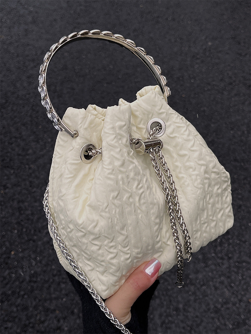 Rhinestone chain handbag women, fashion drawstring bucket bag evening clutch purse party Prom bag Party purse Prom bags clutches