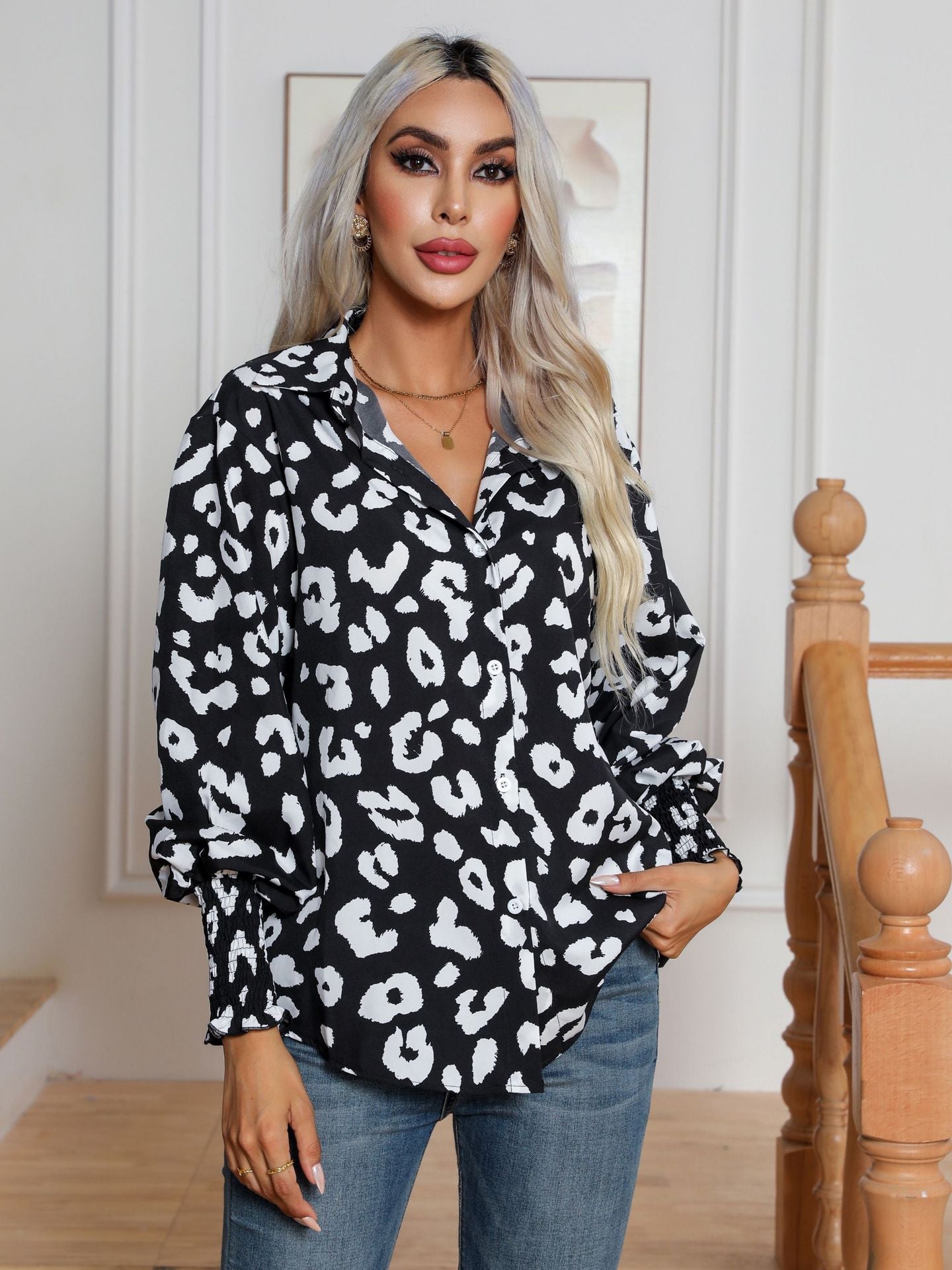 Leopard Print Lantern Sleeve Shirt Women Long Sleeved Shirt Autumn Winter Women Clothing