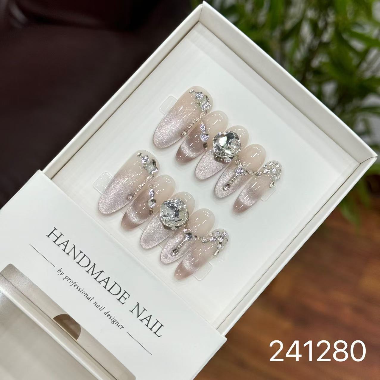 1028- Handmade press on nails fake nails removable