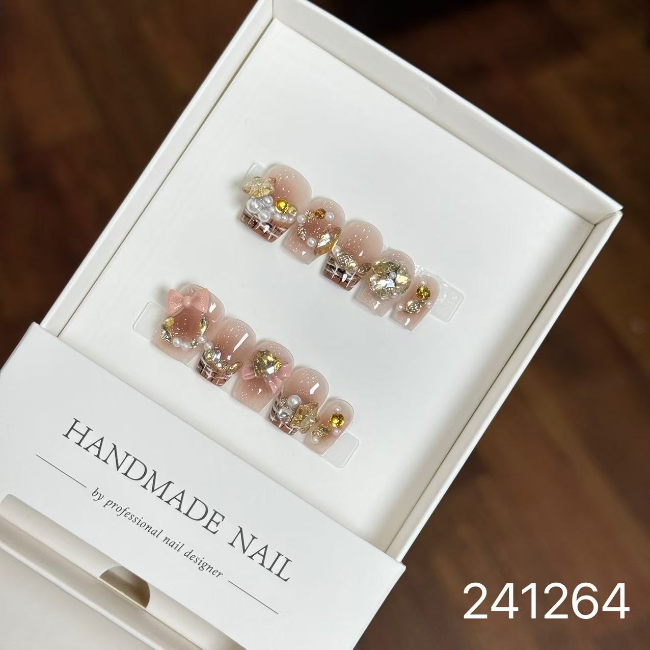1028- Handmade press on nails fake nails removable