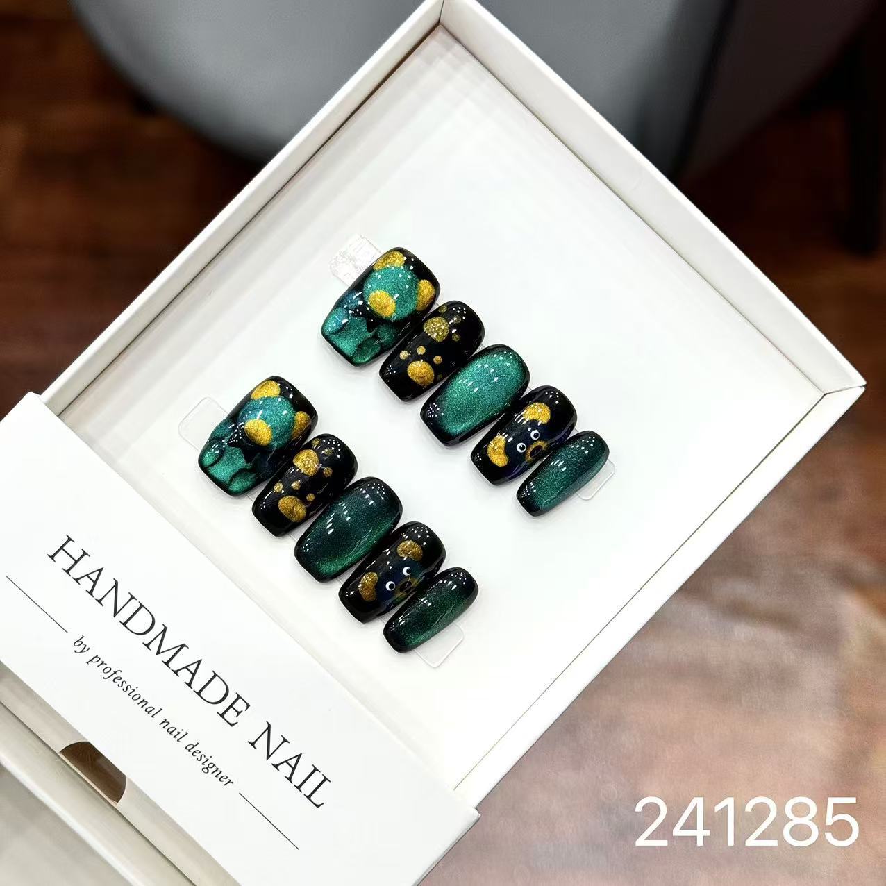 1029- Handmade press on nails fake nails removable