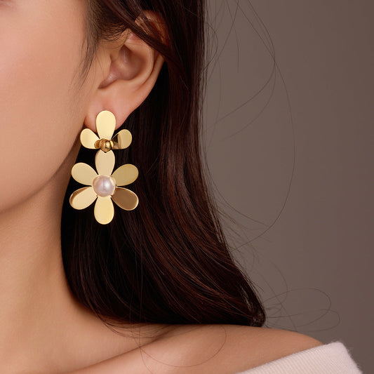 Retro Easy Matching Stainless Steel Color Matching Petal Fringe Pearl Exquisite Elegant Titanium Steel Ear Studs Earrings for Women