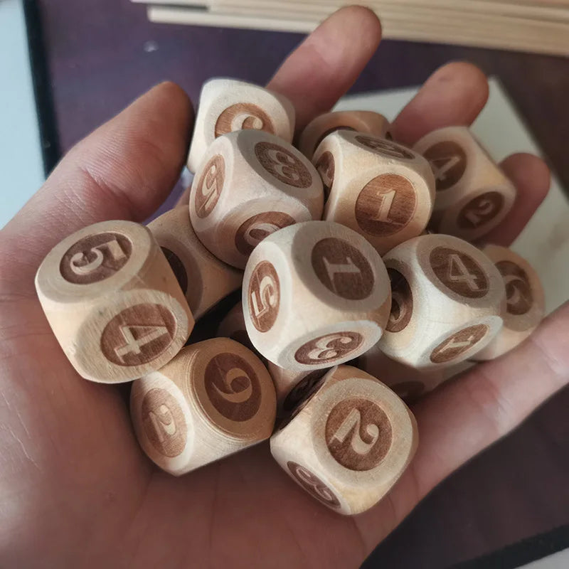 10pcs/set Wooden Dice 6 Side Laser Engraving  Digital Dice DIY Games Accessories 20mm