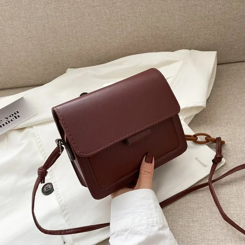 Fashion Brand Women's Small Crossbody Bag | Lightweight PU Leather Messenger Bag (Flap Handbag Purse, Summer Travel Bag for Female)