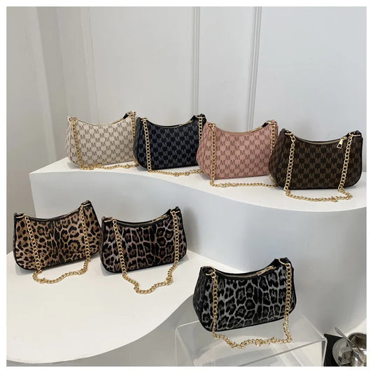 Vintage Style Square Handbag | Crossbody Bag with Adjustable Strap & Women's Messenger Shoulder Bag (Sophisticated Accessory Tote Bag Purse)