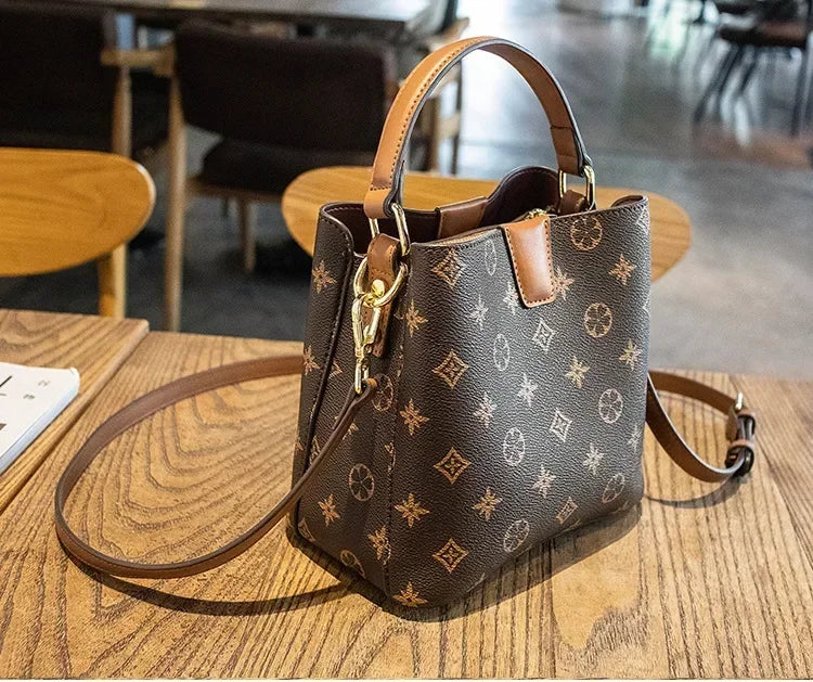 Luxury Women's Shoulder Bags | Designer Backpack & Crossbody Shoulder Purses (Handbag Women Clutch Travel Tote Bag)