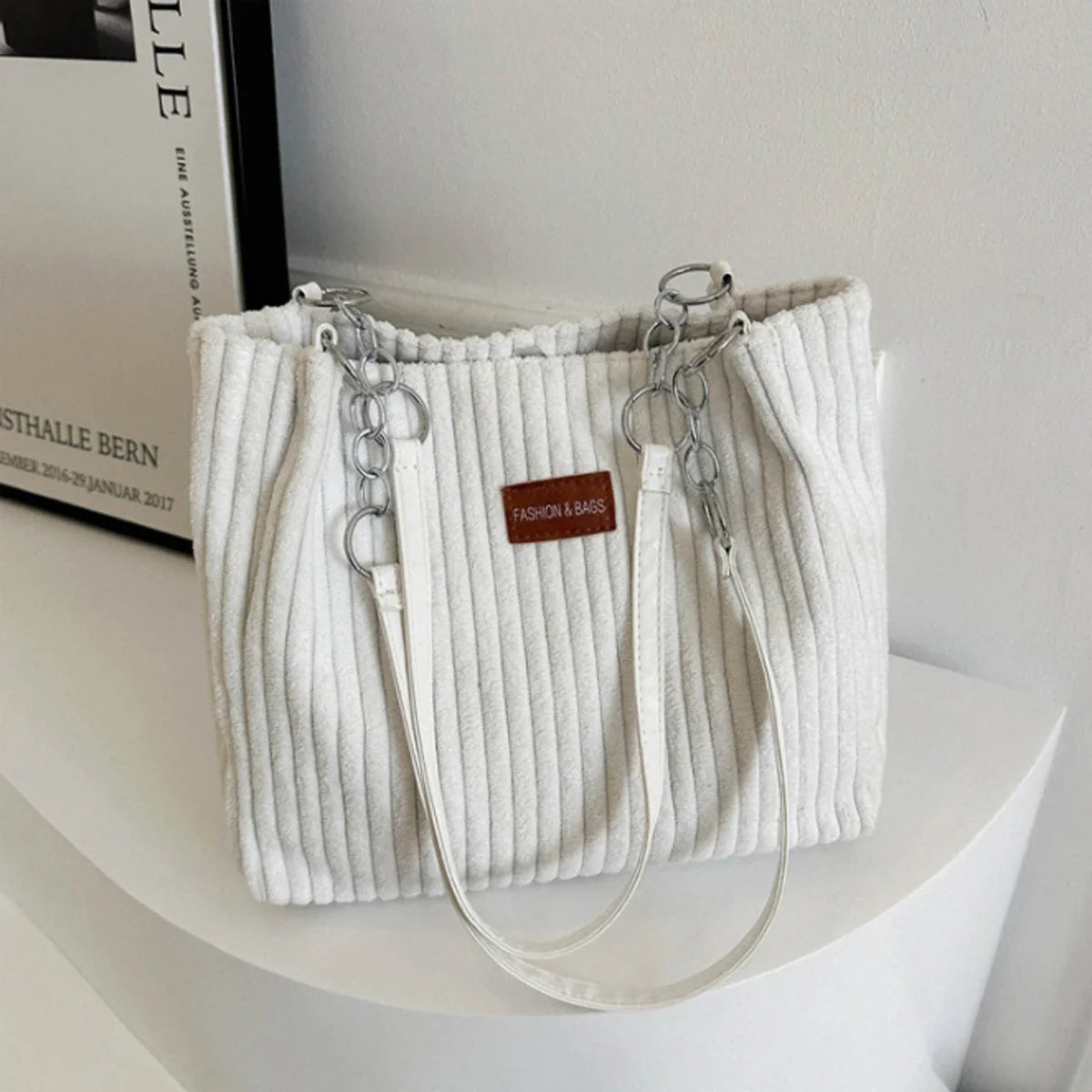 Simple Solid Color Velvet Bag | High Texture Chain Shoulder & Underarm Messenger Bag (Unisex Fashion Handbag for All Seasons)